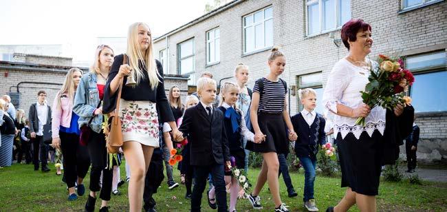 Juba kahe nädala pärast sai oma õpitud oskusi näidata vilistlaste ballil.