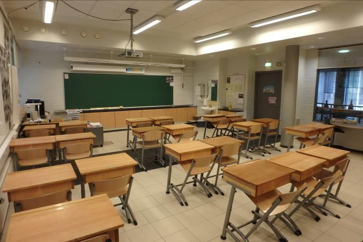 Kohteen 3 ilmanvaihtokone 11TK Tutkittava luokkahuone Tutkittavan luokkahuoneen tilapositio on 229 ja se toimii tavanomaisena opetustilana.