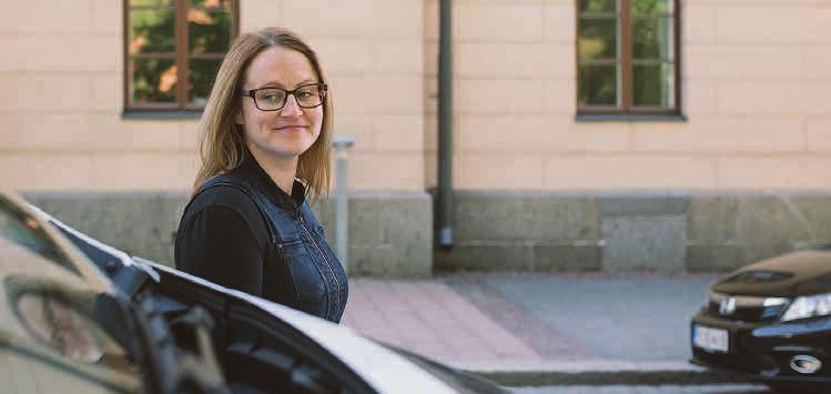 PYSÄKÖINTI Magee myynti 010 8308 550 arkisin 8.00-16.00 myynti@laatukilpi.fi MAGEE-PYSÄKÖINTILAITE PYSÄKÖINNISTÄ HELPPOA Magee on autoon sijoitettava pysäköintilaite.