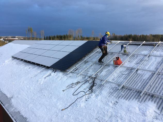 12kg / m 2 ) ja erittäin suuri lumenkesto ei