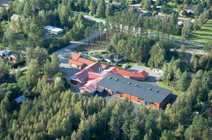 ESAN LEVYKALUSTEEN kotimaiset laatukeittiöt valmistetaan ja viimeistellään omassa, Niinisalossa sijaitsevassa tehtaassa.
