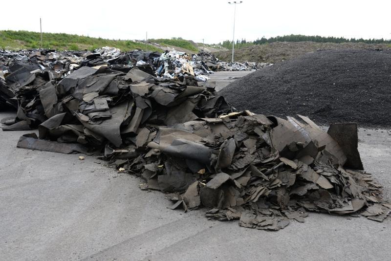 Esimerkkejä Kujalan alueen teollisista symbiooseista (2/3) Tarpaper Recycling Finland Oy: kattohuopajätteestä raaka-ainetta asfalttiteollisuudelle > esimerkiksi NCC