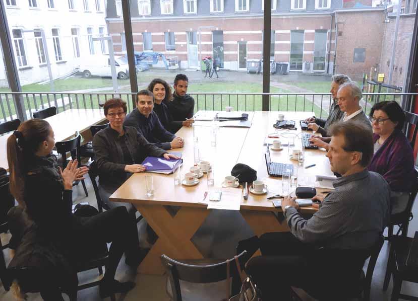 Museo M, Leuven, Belgia. kansainvälinen Helen Keller -konferenssi, jonne kokoontuu satoja kuurosokeita eri puolilta maailmaa.