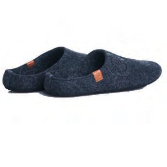harmaa. Koot 37-46.