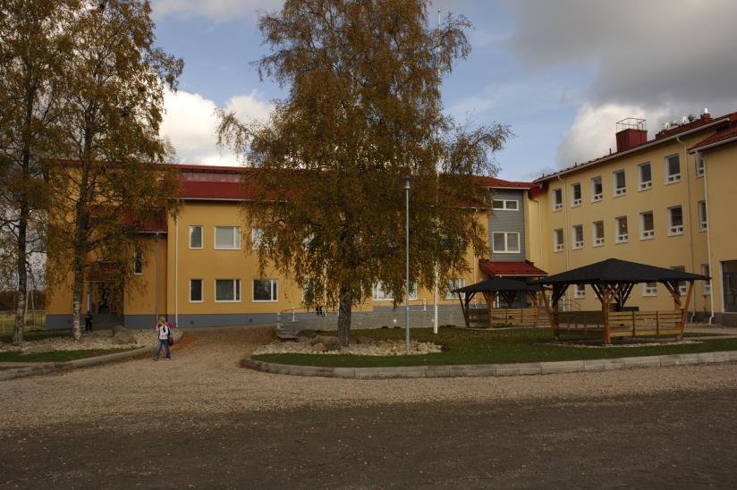 LIUKSIALAN KOULUN