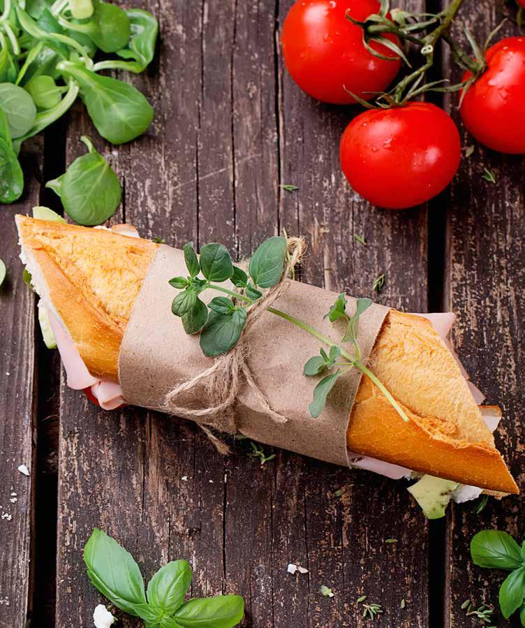 Patu Palvelutukkurit PATONGIN PARHAAT TÄYTTEET. Uutuudet! Patu-tuoteperheen palvatut tuotteet savustetaan nokivapaasti, aidolla luonnonsavulla ns. Steam Smoke -menetelmällä.