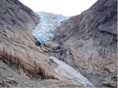 Briksdalen