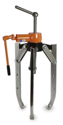 PULLER WITH CLAMPS KOMPAKTI KYNSIULOSVEDIN AVDRAGARE MED GRIPARMAR An all-round puller with an exceptionally broad area of application. Joining high force and delicacy thanks to hydraulic jack.