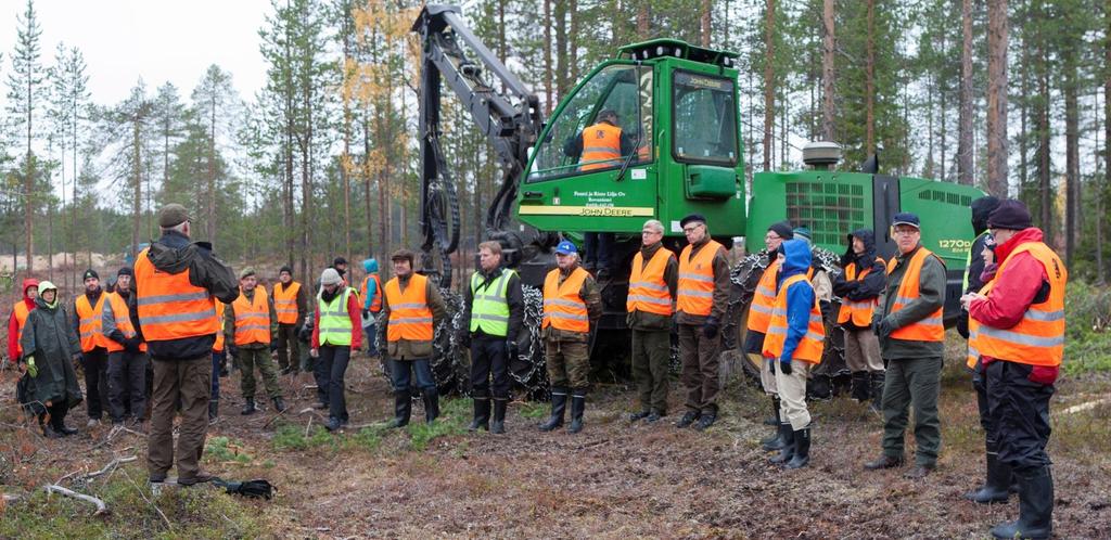 PÄÄTTÄJIEN METSÄAKATEMIA Kutsukurssi yhteiskunnan eri tahojen