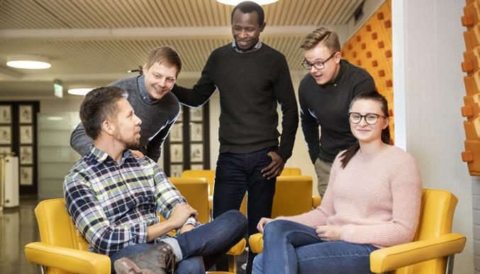 Asiakkaat tarvitsevat paksumpia tuotteita. Lisää sähkönjohtavuutta. Nykyaikaisessa sähköautossa voi olla jopa 90 kiloa kuparia.