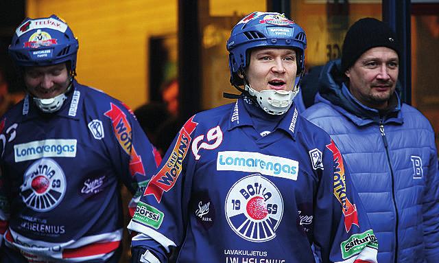 Jyväskylästä välivuoden pitänyt Mikko Tammilehto siirtyi Botniaan ja omista nuorista nostettiin edariin Jyry Kortelainen.