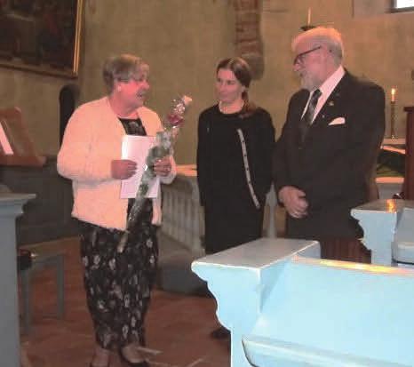Nummenmäen Pientalot ry:n hallitus 2018 Reijo Aulio, puheenjohtaja Pekka Vanne, varapj. Jukka Uusitupa, sihteeri 050 918 5027 0400 325 009 0400 611 072 reijo.aulio@gmail.com vanne.pe@gmail.