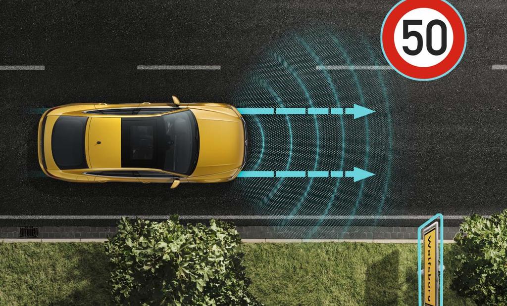 ¹) L 01 Kaistanpitoavustin Lane Assist pystyy tunnistamaan nopeudesta 65 km/h lähtien, onko auto vahingossa ajautumassa pois omalta ajokaistalta.