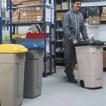 vihreä 1 KPL 11,80 Rubbermaid-roskakorit heilurikannella Harmaa