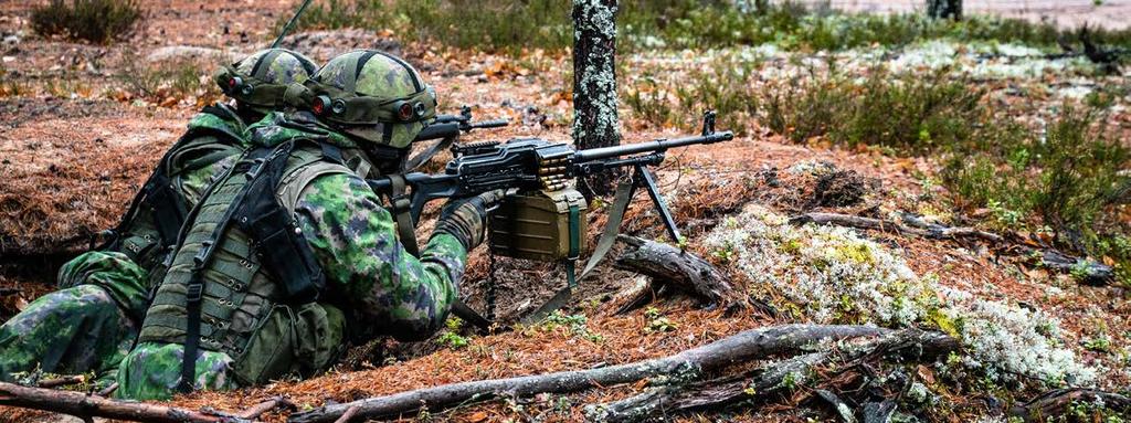 Varareservi Palvelusajat Upseereiksi, aliupseereiksi ja miehistön vaativimpiin erityistehtäviin koulutettavien asevelvollisten palvelusaika on 347 vuorokautta.