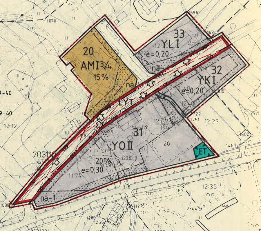Kvarter 32 anvisas som kvartersområde för kyrkor och andra församlingsbyggnader, i Näs detaljplan som blev fastställd 7.12.1987.