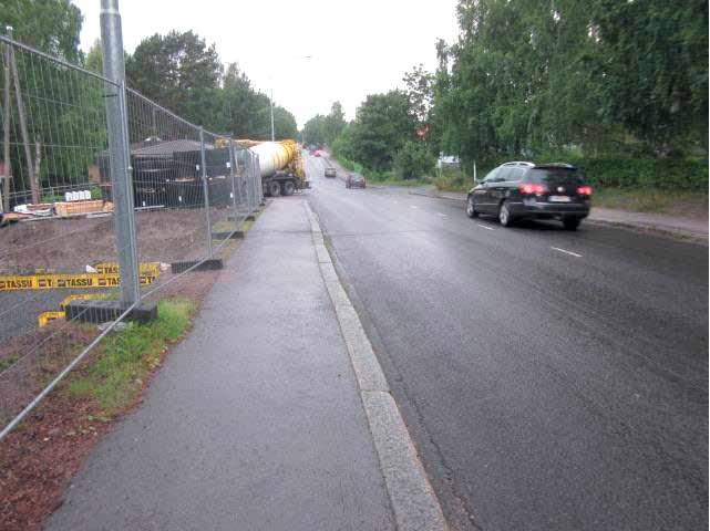 11. Työmaalta poistuminen Ennen kuin aloitat pumpun puhdistuksen, varmista työmaan edustajalta, voitko pestä pumpun työmaalla ja pese pumppu työmaan osoittamassa paikassa.