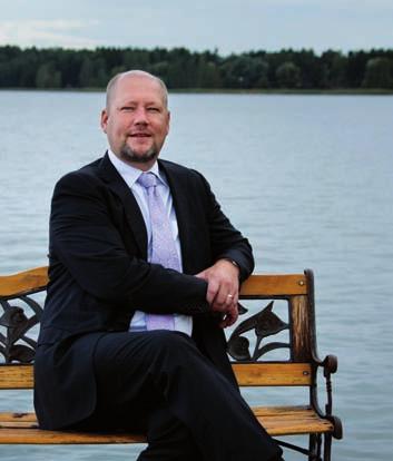 Katsaukset Atria Skandinavian liiketoimintaympäristö Yleistä RUOTSI Markkinoiden määrällinen kehitys 1) 2,5 % Arvomääräinen kasvu 2) noin 1 % Markkinoiden koko 3) noin 2,8 mrd.
