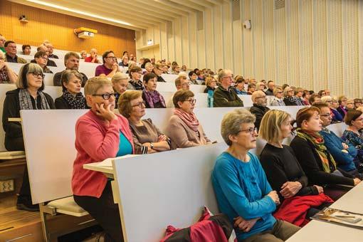Kanta-Hämeen Luustoyhdistys täytti Hämeenlinnassa Kumppanuustalon auditorion, kun professori Seppo Kivinen luennoi aiheesta Sekundaariosteoporoosi.