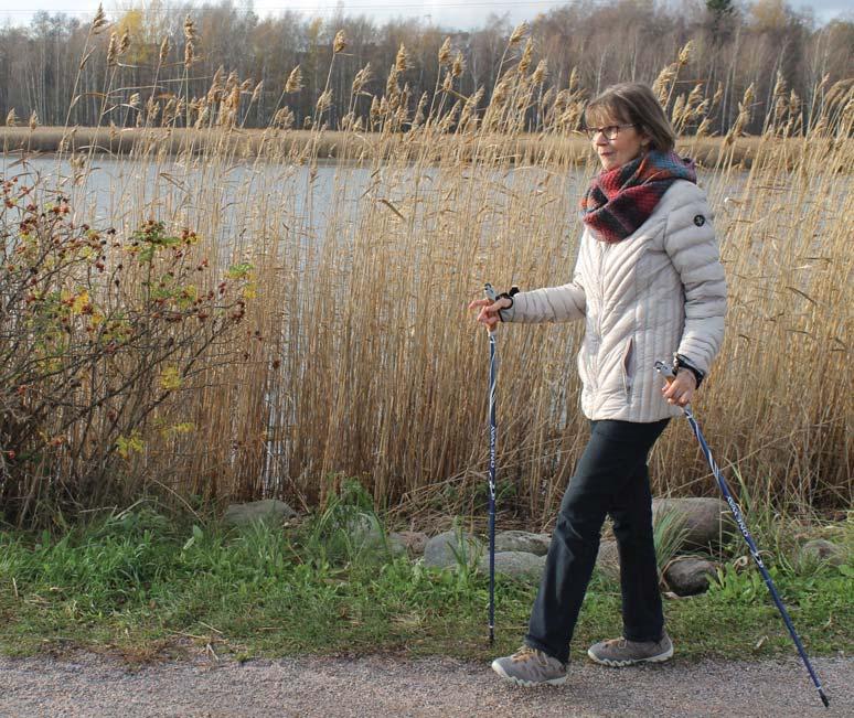 Haastatteluhetkellä Pirkko ei siis käytä osteoporoosilääkitystä, ainoastaan kalsiumia ja D-vitamiinia. Mutta nyt hän lähtee korjaamaan luulääkehoitoaan kuntoon.