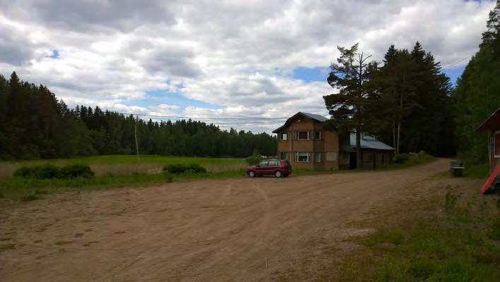 2. Taustatiedot 2.1 Inventointialue 1 Osayleiskaavan muutosalueet sijaitsevat Klamilan kylätaajamassa noin 25 kilometriä Virojoelta lounaaseen.