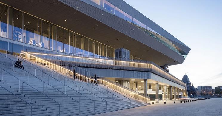 Dokk1, Raamatukogu ja kodanikuteenused, Aarhus, Taani (2a - arhitektuur) Arhitekt: Schmidt Hammer Lassen