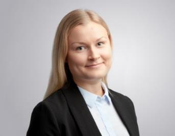 TYÖN TOTEUTTAVAT ASIANTUNTIJAT 8 Konsultti Inka Voutilainen, FM (luonnonmaantiede), jolla on vuoden kokemus ympäristöraportoinnista ja ympäristölupa-asioista.