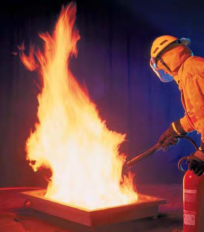 HARJOITUSVÄLINEET Alkusammutusharjoittelulaite Alkusammutusharjoittelulaite Fire Trainer Fire Trainerin avulla voidaan realistisesti simuloida palavia nesteitä ja se on suunniteltu
