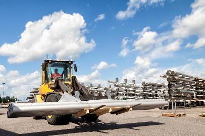 Logistiset palvelut Oikea-aikaiset toimitukset Toimitus seuraavaksi päiväksi Yöjakelu Aikataulutetut toimitukset