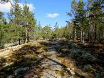 Rakennuksen perustus N2000 Z 12 P 6763314 I 193246 LKM 1 Koordinaattiselite GPS-mittaus Ajoitus yleinen historiallinen Etäisyystieto Kalannin kirkolta