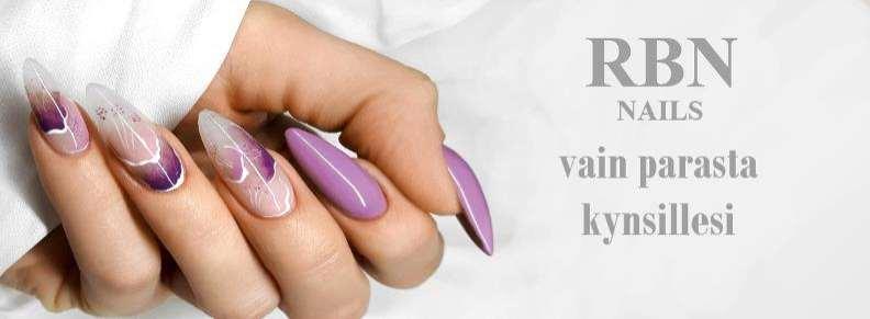 Häivytys efekti. Ota pienimäärä mitä tahansa RBN NAILS clear rakennekynsi geeleistä folion päälle sekoita siihen hyvin pienimäärä valkoista värigeeliä. 1.