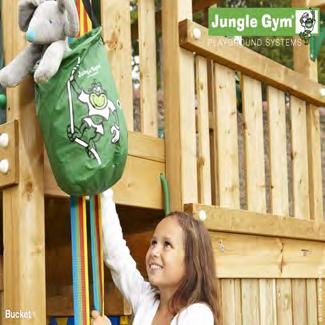 Kaikissa Jungle Gym Bucket Module -pakkauksissa on mukana koottavat osat, tarvittavatkiinnikkeet, pora ja poranterä.