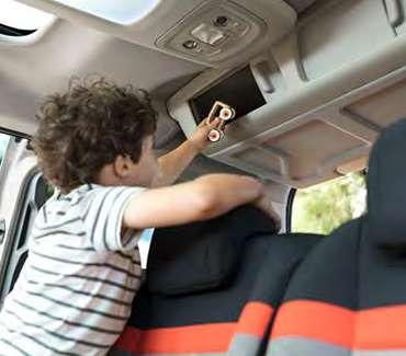 SISÄTILOILTAAN ENTISTÄKIN VIIHTYISÄMPI HYVÄÄ OLOA TUOMAAN Uusi Citroën Berlingo on suunniteltu tarjoamaan