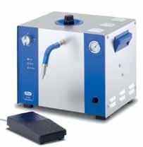 Puhdistus ja Ultraäänilaitteet Elma Steam 3000 530A-ES3000 Tuote Elma Steam 3000, 3 litraa, 1700 W, 1 suutin ja jalkapoljin Ultra, Elmasonic S40H 240 x 137 x 100 mm, 4,25 litraa.