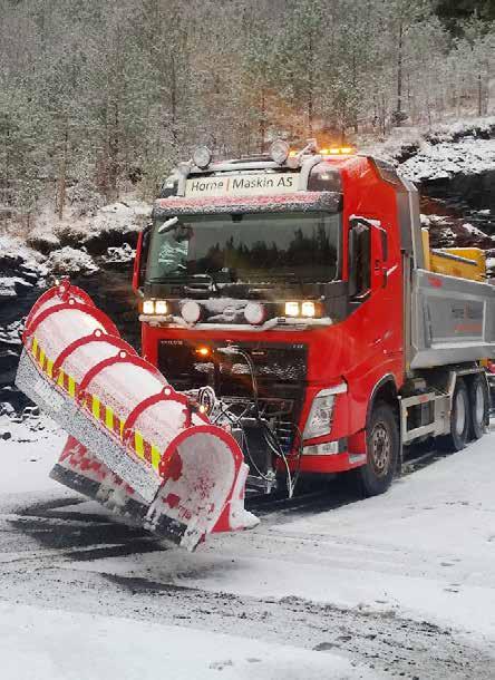 TEKSTI: STIAN MOAN FOLDE MÄHLERS DPH 3400-3700 KORKEALLE HEITTÄVÄ VIISTOAURA + Suuri heittokorkeus