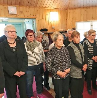 jatkiksessa päästiin nauttimaan leirinuotiosta.