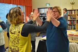 Kirkko täyttyi lapsista Pieksämäen perheillassa. Saimaan seurakunta oli vahvasti edustettuna Oulun Kulmakivi -festivaaleilla. Mikkelissä vietettiin kirkkolauluviikonloppua iloisissa merkeissä.