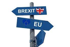 Brexit ja raideliikenne Vaikutuksista rautatieliikenteen harjoittajiin ja rautatiekalustoon, järjestelmiin jne. löytyy lisätietoa komission sivuilta. Esim.