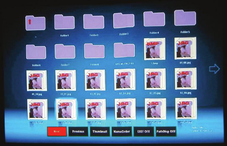 Kuvien näyttäminen USB-tallennuslaitteella Projektori on sisäänrakennettu sovellus, joka voi näyttää pakattuja kuvia USBtallennuslaitteella. Se voi poistaa tietokonelähteen tarpeen.
