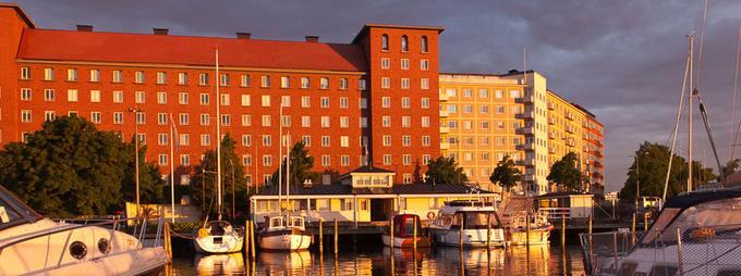 Pohjoisranta Pohjoisrannan laiturialue Pohjoisrannassa on kolme laituria, joissa on noin 140 venepaikkaa.