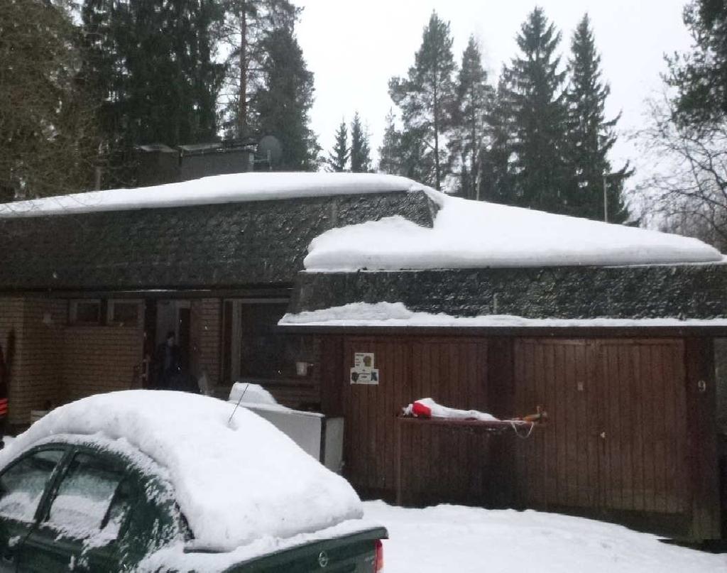 YHTEYDESSÄ
