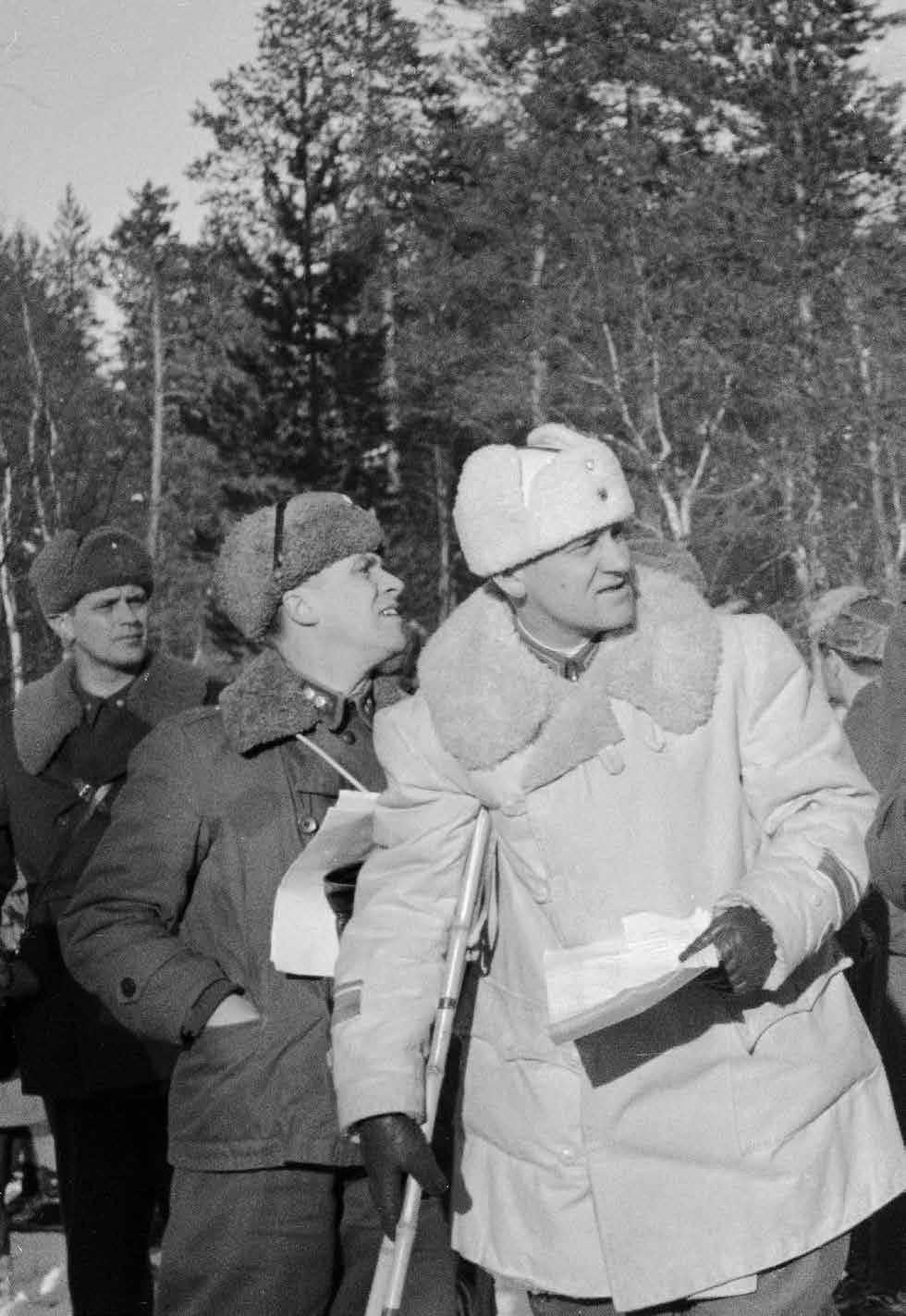 HANKITUN TIEDON VARASSA Vuosina 1927 1939 Sotakorkeakoulussa strategian ja sotahistorian opettajana toiminut majuri Joose Olavi Hannula sivuaa sotataidon