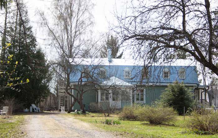 Mikkolan vanhan päärakennuksen viereen vuonna 1926 rakennettu Lönnbergin huvila (227B) on säilyttänyt