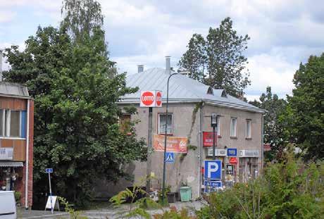 pihamökki ja varastorakennus.