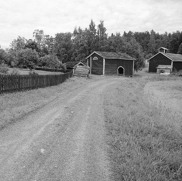 KÄSIKIRJA YKSITYISTEIDEN TIENPIDON OSITTELUSTA