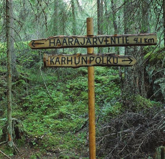 Kohde on saanut nimensä muinaisilta karhunmetsästäjiltä, jotka ajoivat karhut kanjonissa olevaan kallionkoloon saalistaen karhut sieltä.