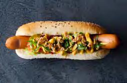 KESÄN KUUMIMMAT TARJOUKSET texmex hot dog SBS ONG BUN HOT DOG ROUHE KYPSÄ HAKAISTU Kypsä halkaistu,4 x 1 6x 70 g/ltk, ME 1 ltk 21,12/ME 0,33, M SBS FOOTBA BURGER 30 x 80 g/ltk, ME 1 ltk UUTUUS!
