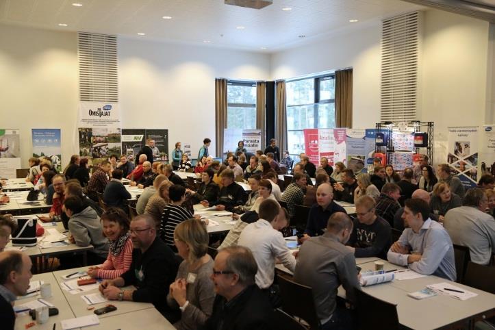 Tilintarkastajat Edustajiston valitsemana tilintarkastajana on toiminut tilintarkastusyhteisö PricewaterhouseCoopers Oy. Päävastuullinen tilintarkastaja on KHT Maija Keurulainen.