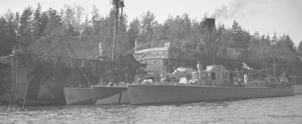Somerin taistelu 1942 Somerin saaresta, joka sijaitsi Ulko-Tammiosta noin 10 mpk:n etäisyydellä kaakkoon tuli merkittävä valvontapiste, josta voitiin seurata vihollisen laivaston ja ilmavoimien