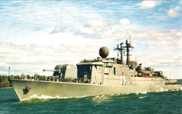 Aluskaluston uudistuminen Tulivoimaiset ja monipuolisin sensorein varustetut Helsinki-luokan ohjusveneet ja Turunmaa-luokan tykkiveneiden peruskorjaus johtoalustehtäviin 1985-1986 käynnistivät